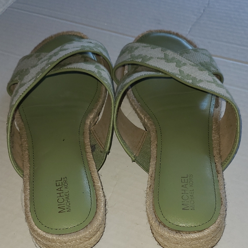 Michael Kors Logo Olive Green Women's Sandals - Picture 5 of 9